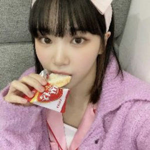 Meet your Posher, Cess